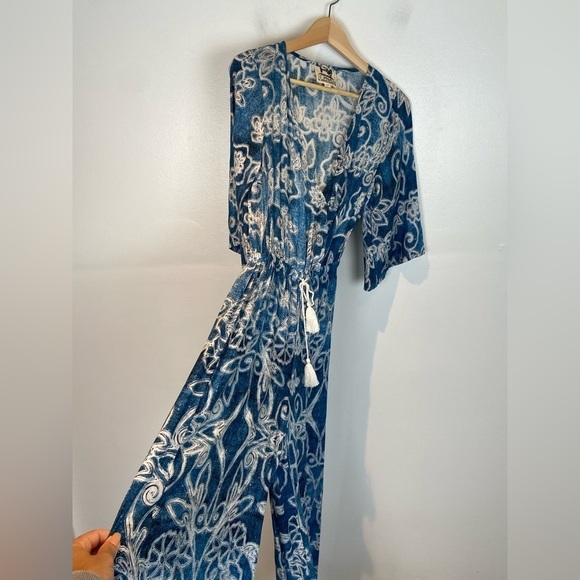Jaase Wide Leg Jumpsuit Size XS Boho Downstring 3/4 Sleeve V-Neck Color Blue - Picture 3 of 12
